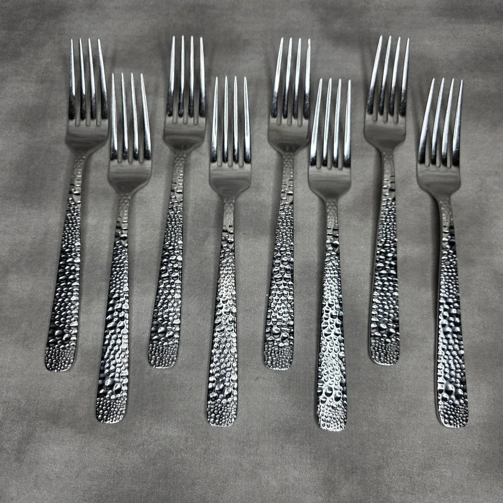 (X8) Hammered Silver Tone Forks 8 1/8